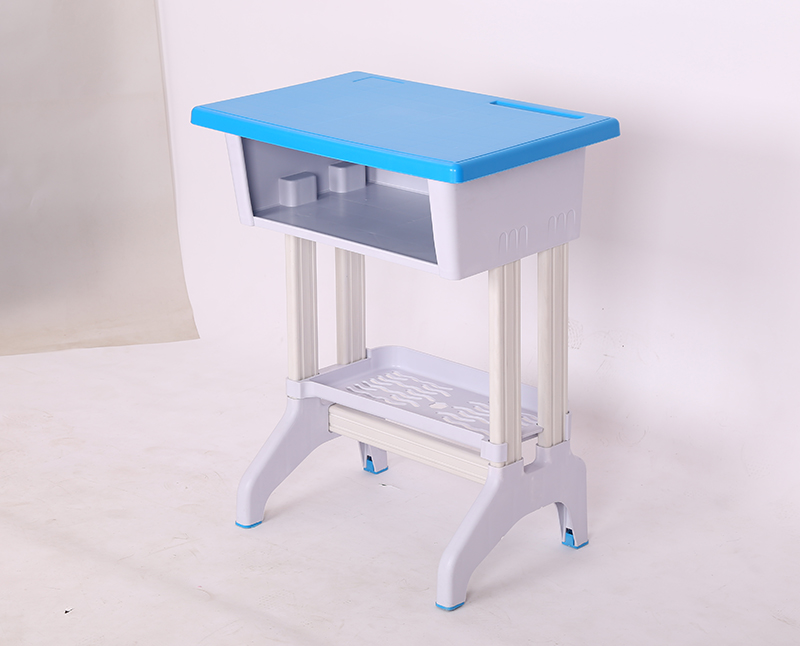 PP single table with fixed mesh bag